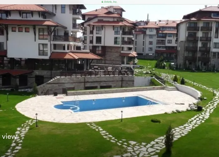 Royal Towers 호텔 반스코