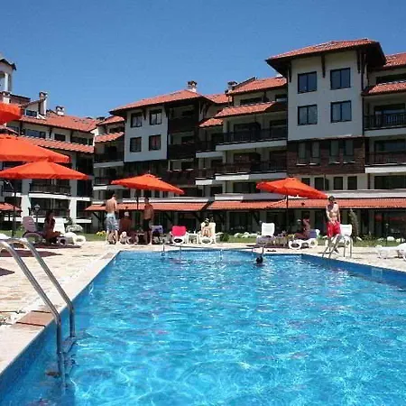 Royal Towers Готель Бансько