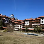 Royal Towers 2*