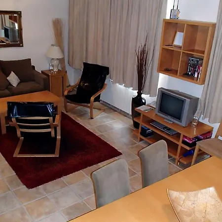 ホテル ロイヤル タワーズ 2*