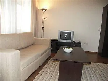 Royal Towers 2*