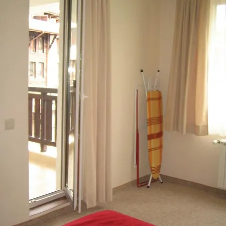 ホテル ロイヤル タワーズ 2*