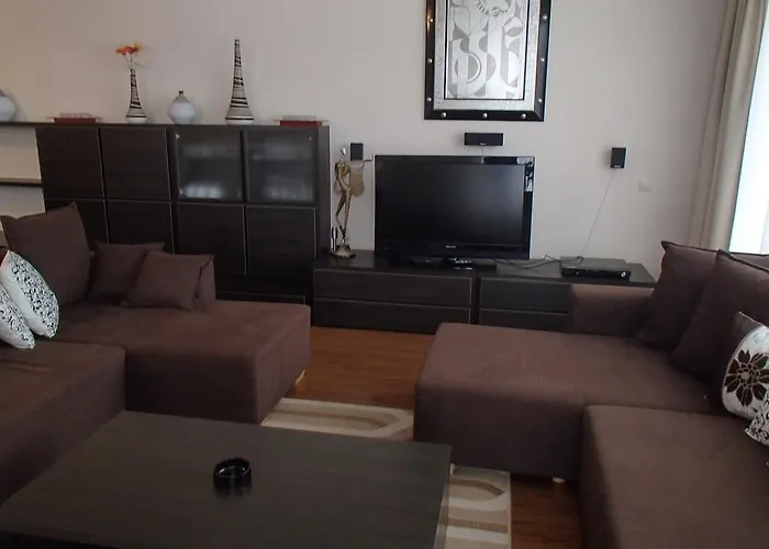 فندق Royal Towers