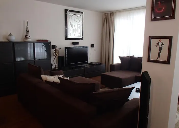 فندق Royal Towers