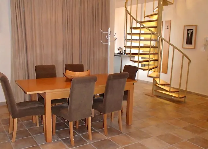 فندق Royal Towers بانسكو