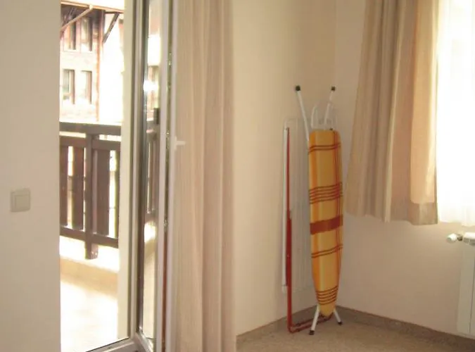 فندق Royal Towers 2*