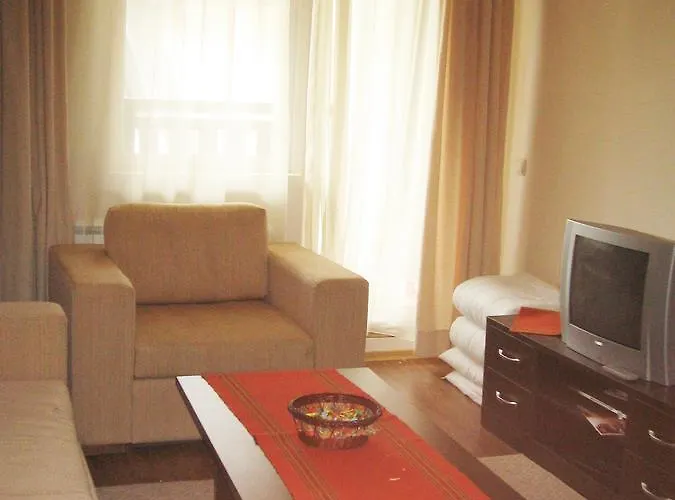 Royal Towers فندق